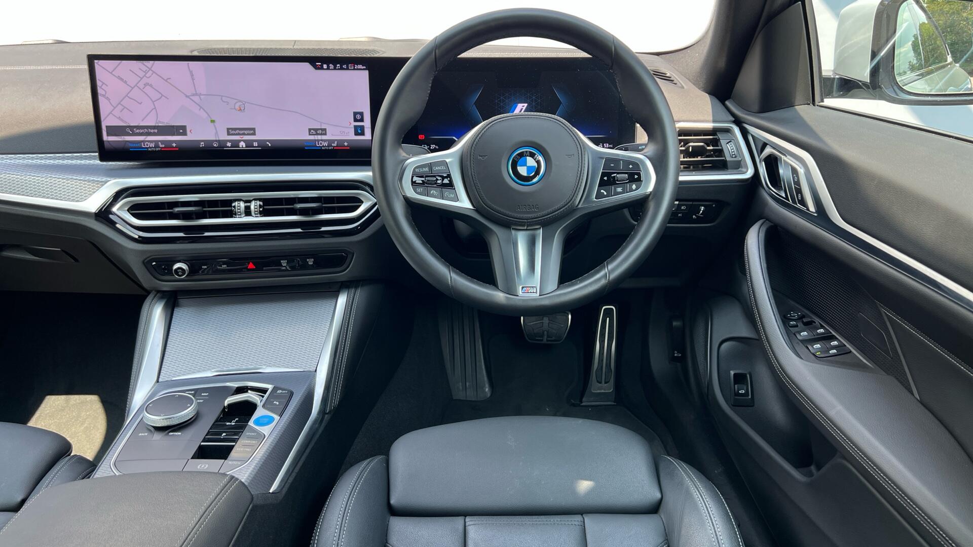 BMW I4 view 5