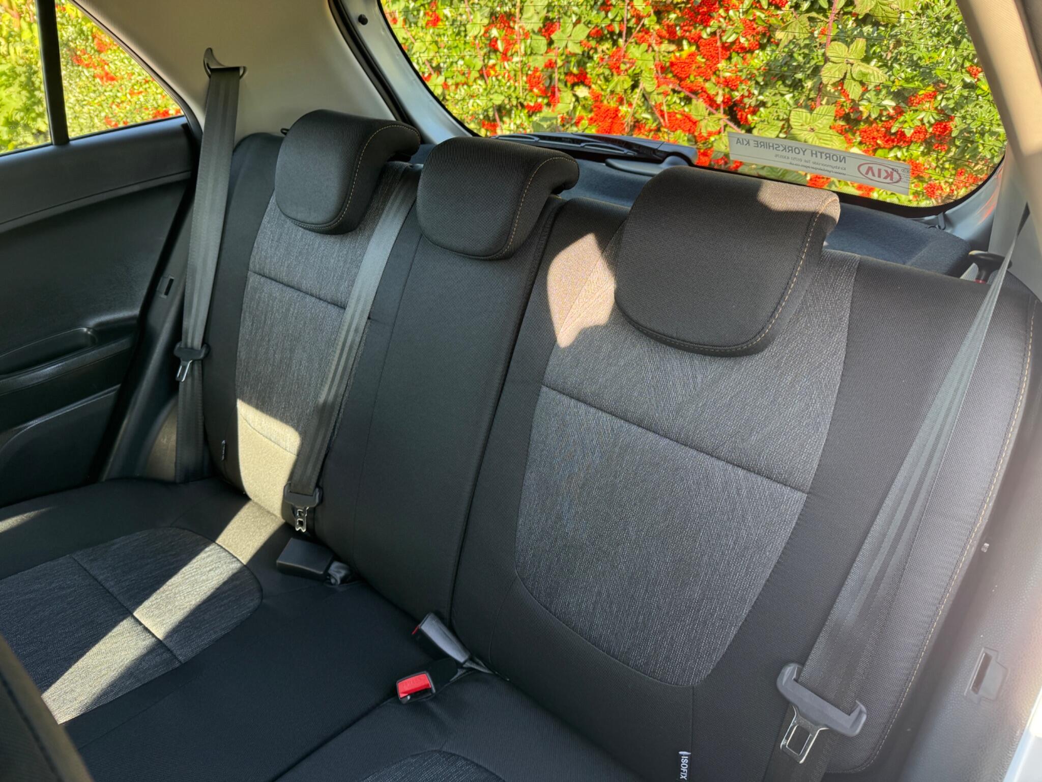 Kia Picanto view 18
