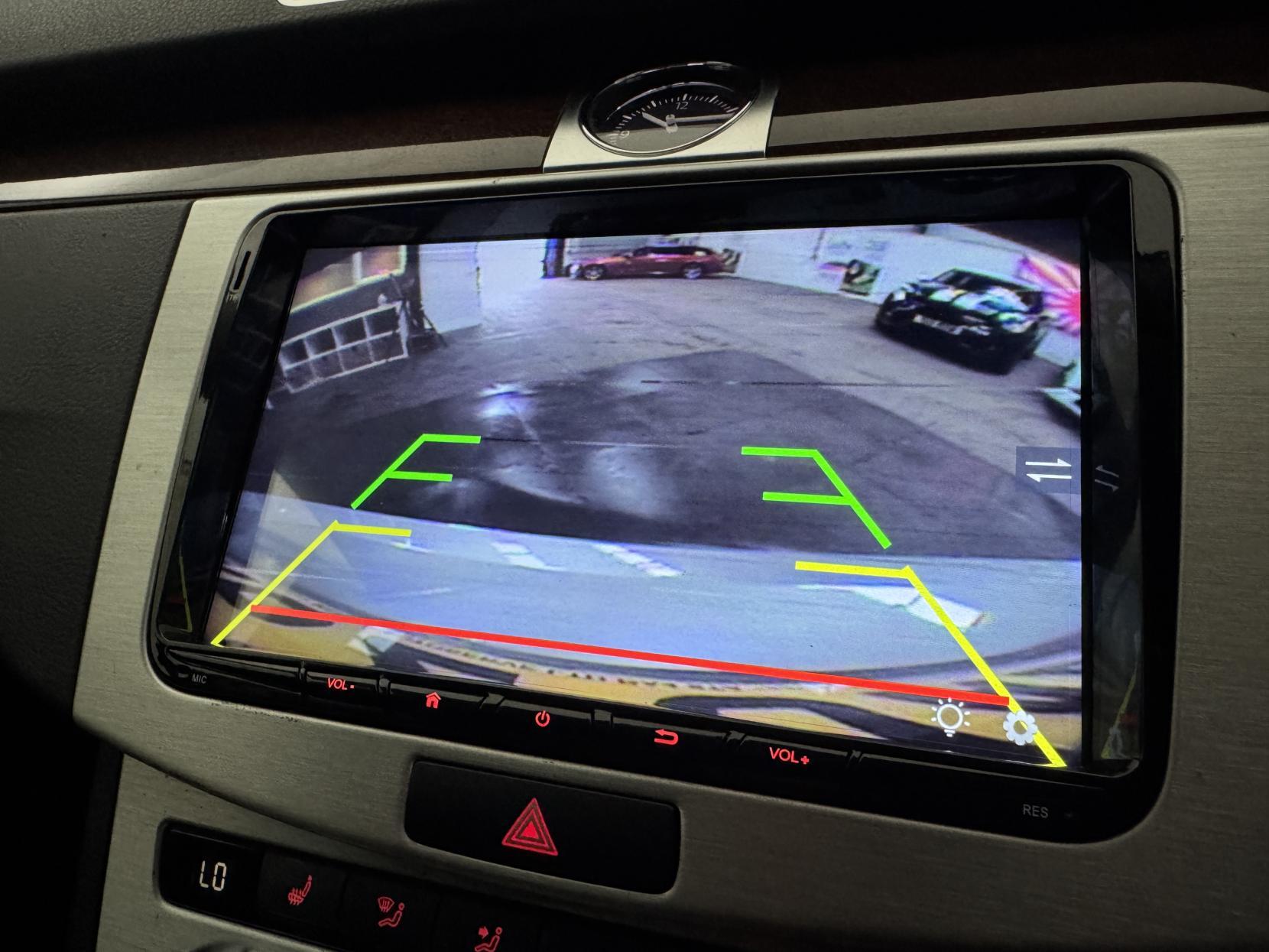 Volkswagen Passat view 62
