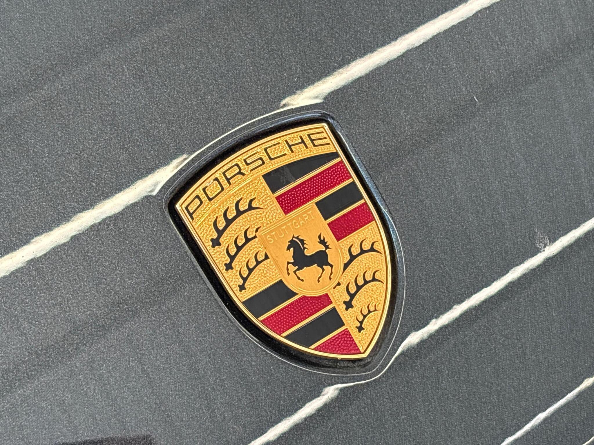 Porsche Macan view 29