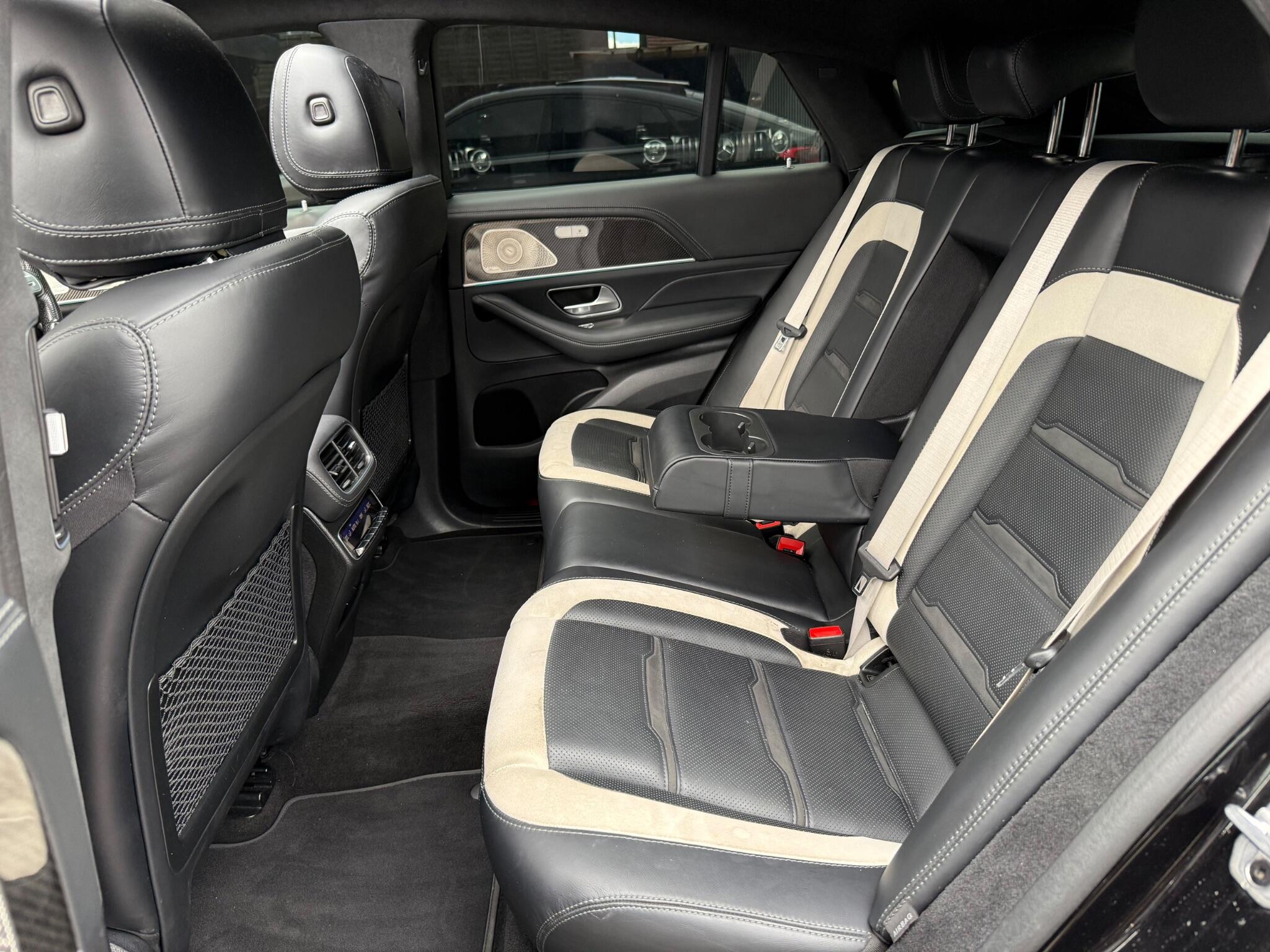 Mercedes-Benz GLE view 19