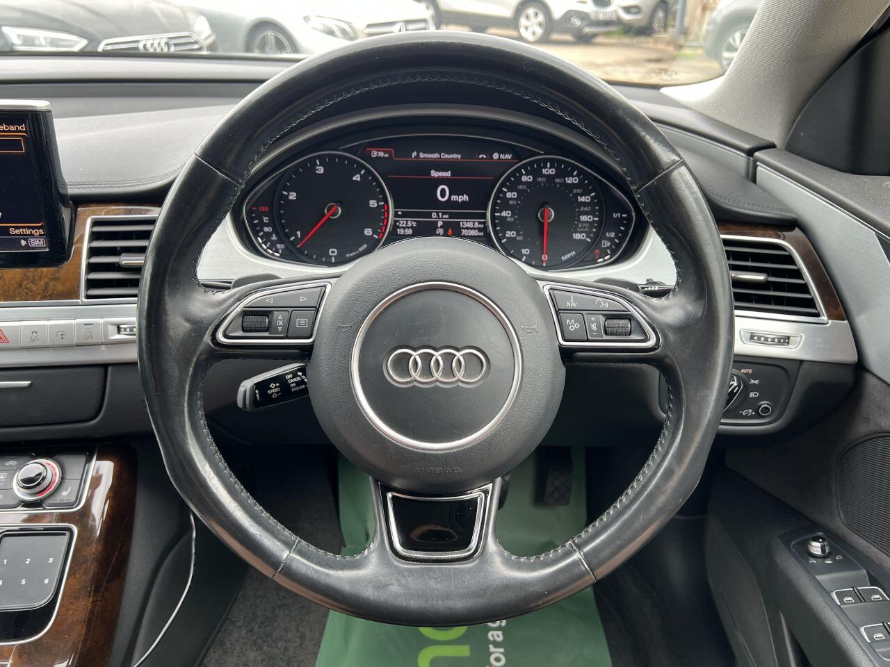 Audi A8 view 65