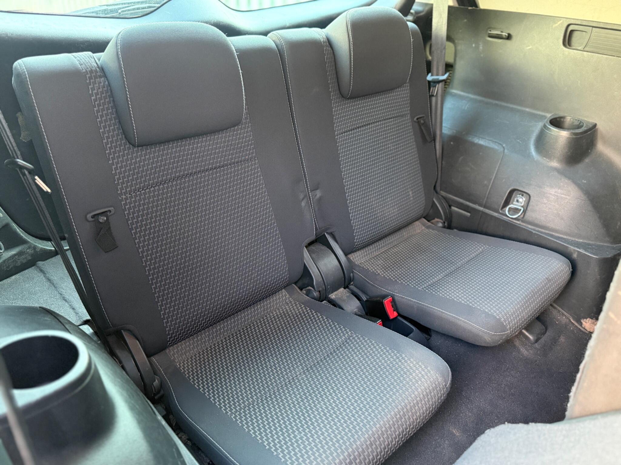 2015 Toyota Verso image 24