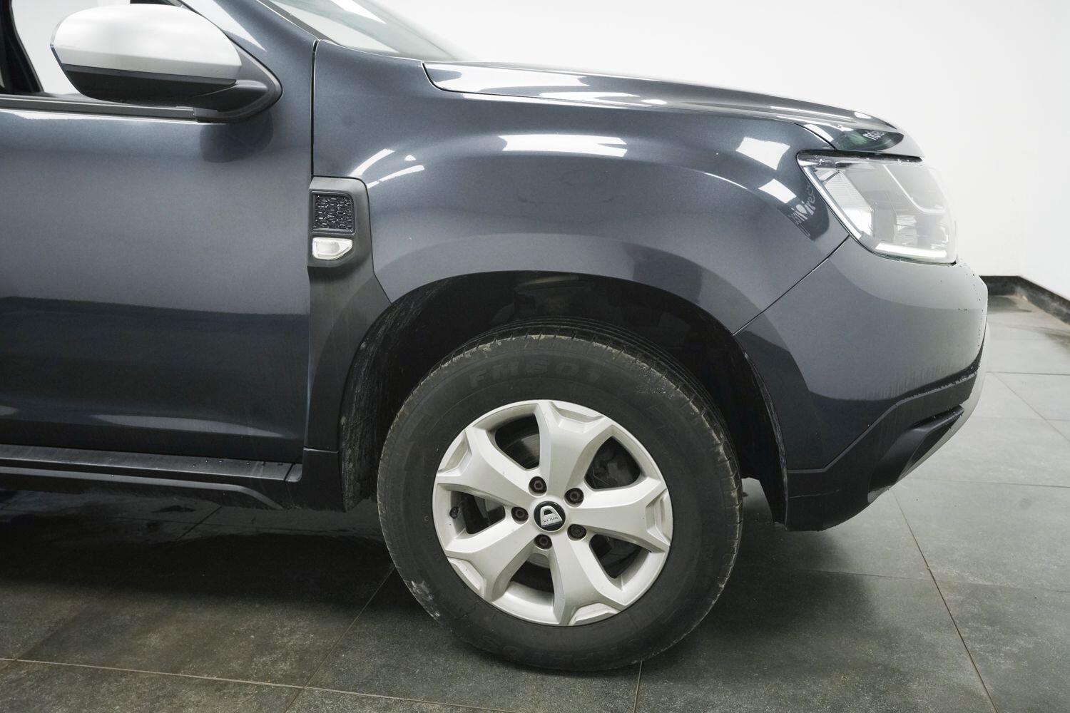 Dacia Duster view 4