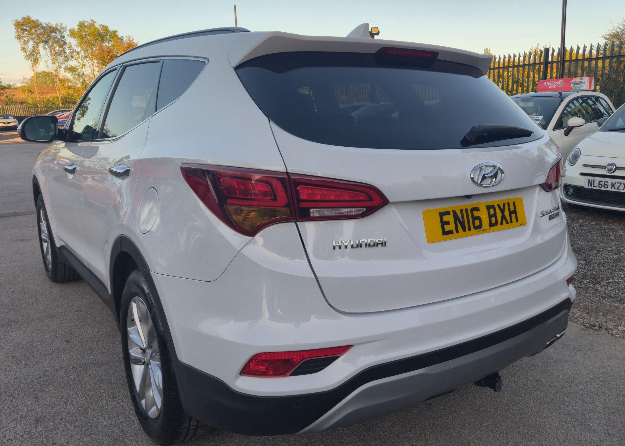 Hyundai Santa Fe view 11