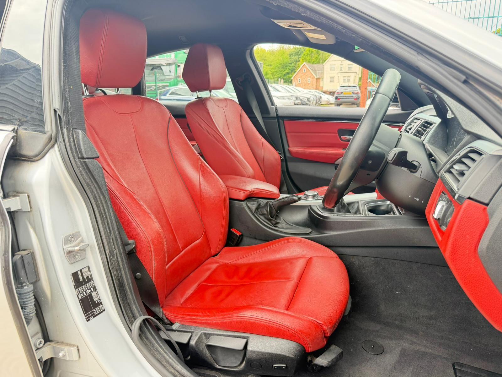 BMW 4 Series view 10
