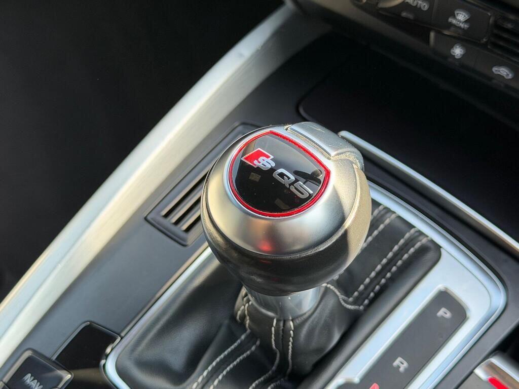 Audi SQ5 view 39