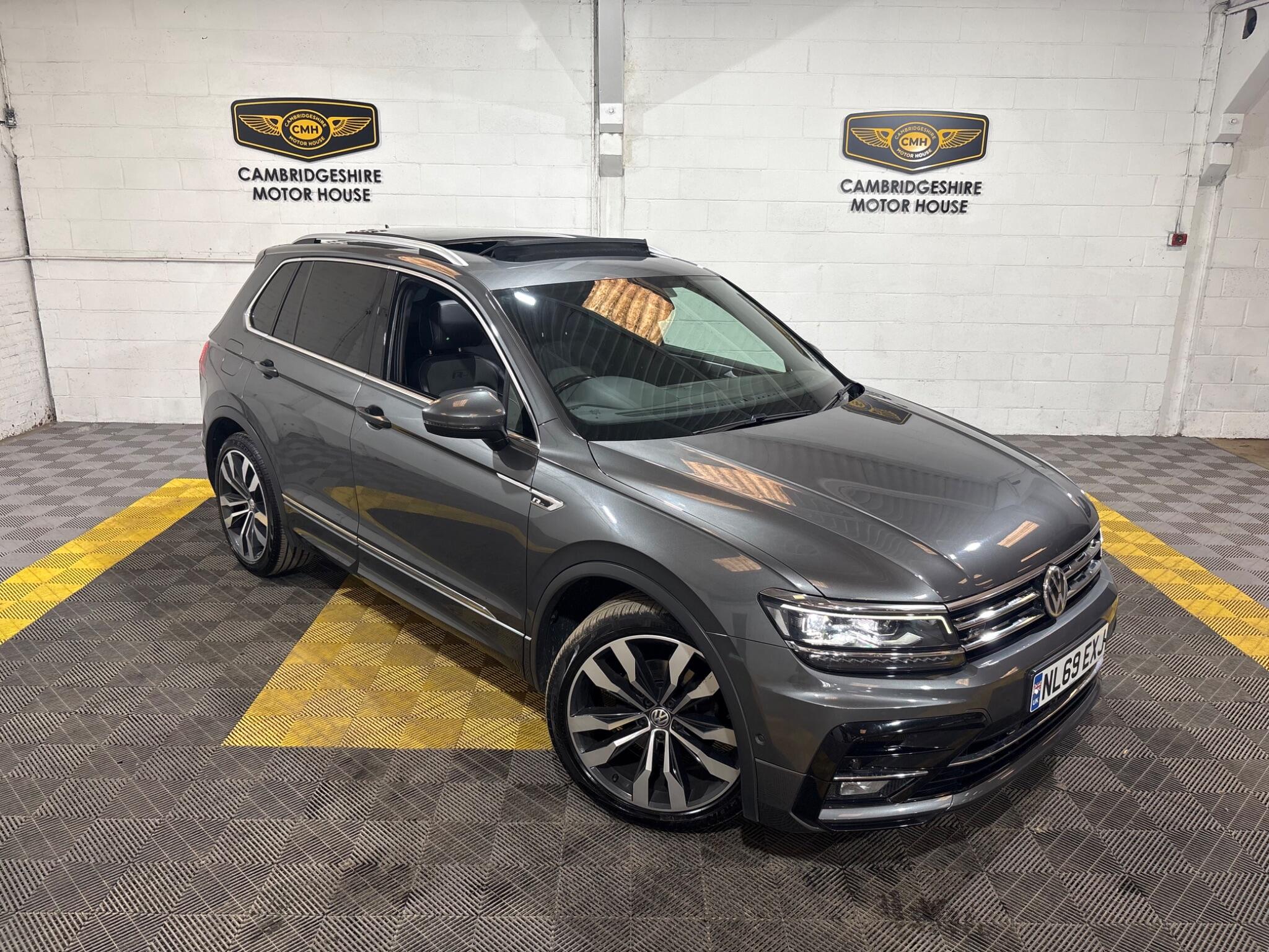 Volkswagen Tiguan view 6