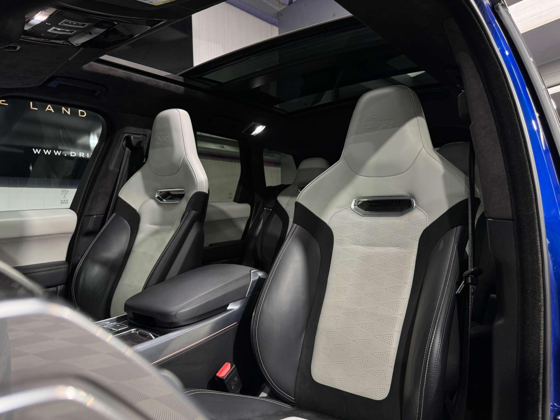Land Rover Range Rover Sport view 30