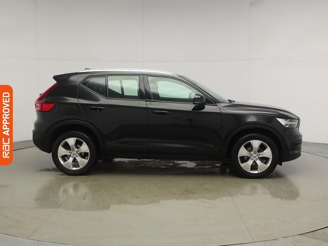 Volvo XC40 view 6
