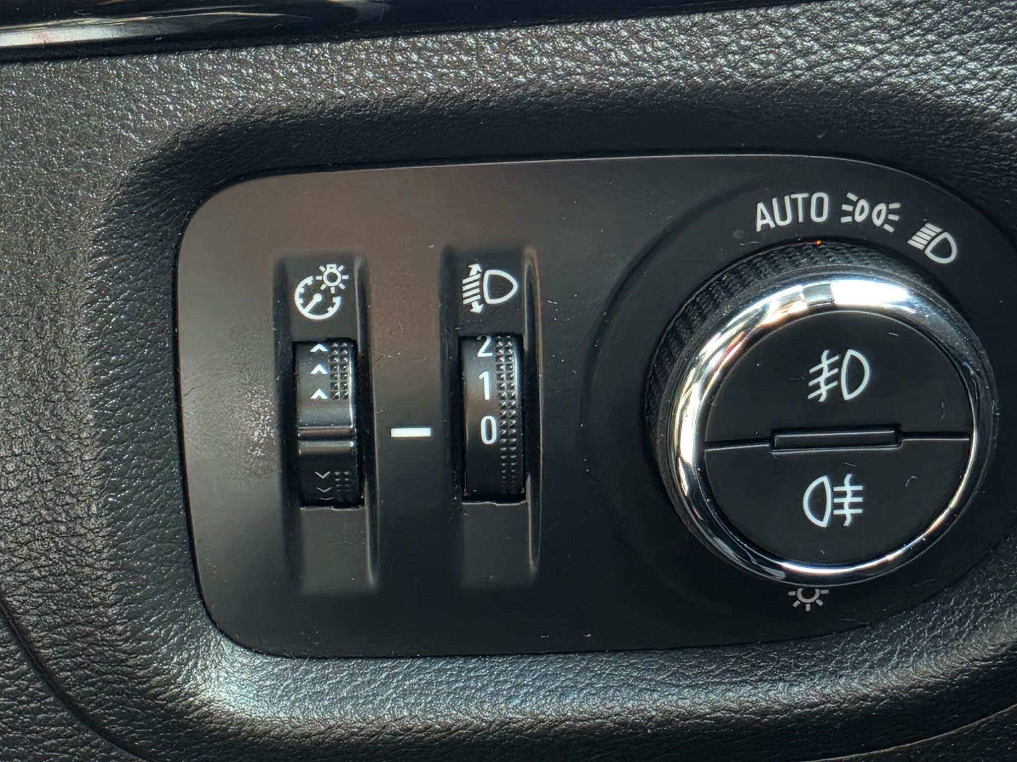 Vauxhall Astra view 23