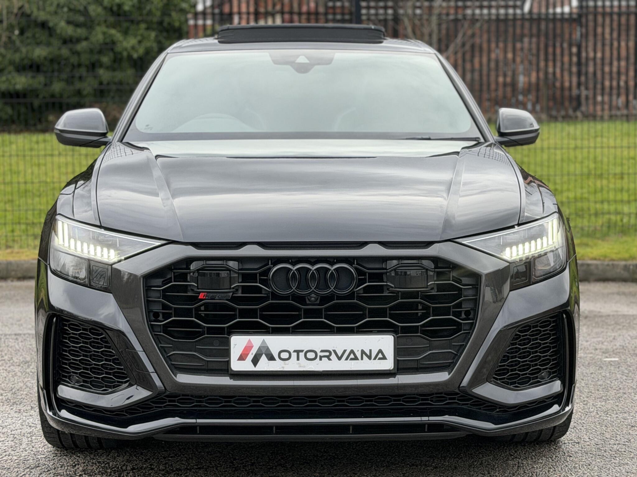 Audi Audi RSQ8 view 2