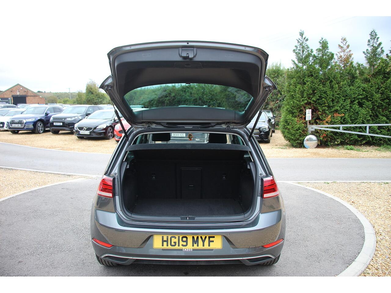 Volkswagen Golf view 42
