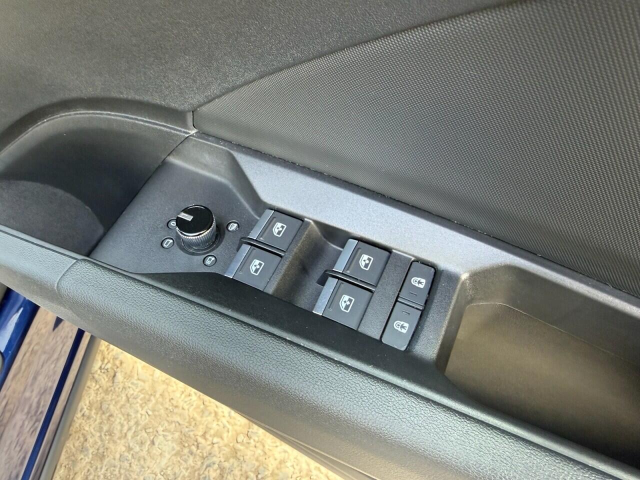 Audi Q4 E-Tron view 20