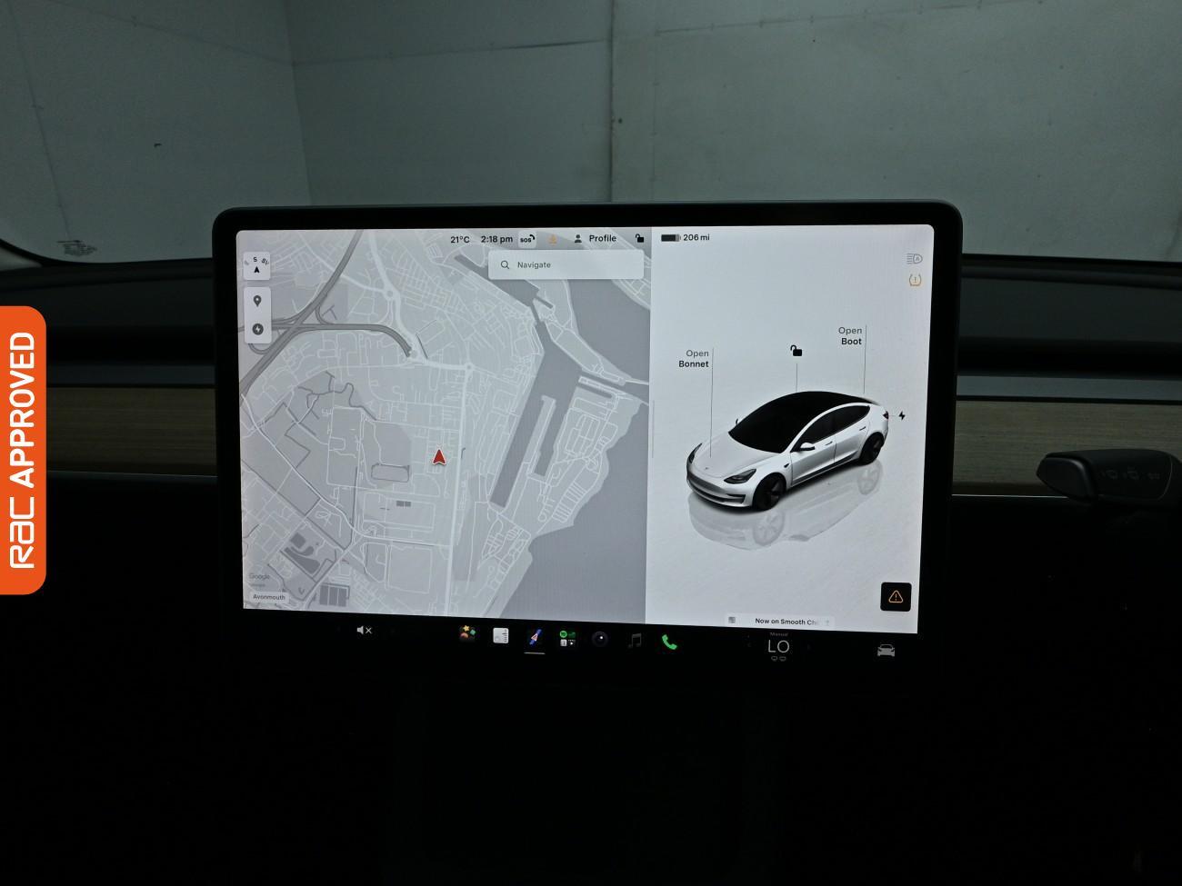 Tesla Model 3 view 18
