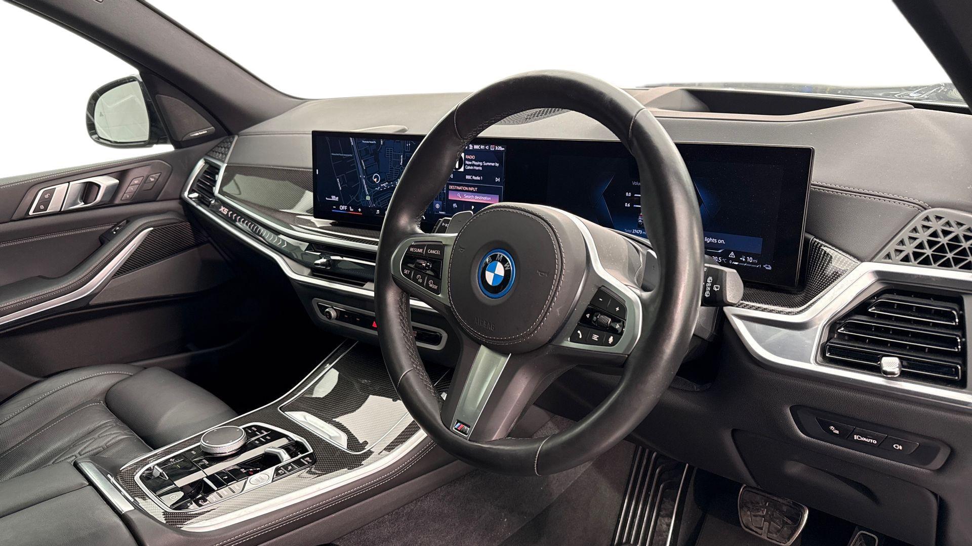 BMW X5 view 6