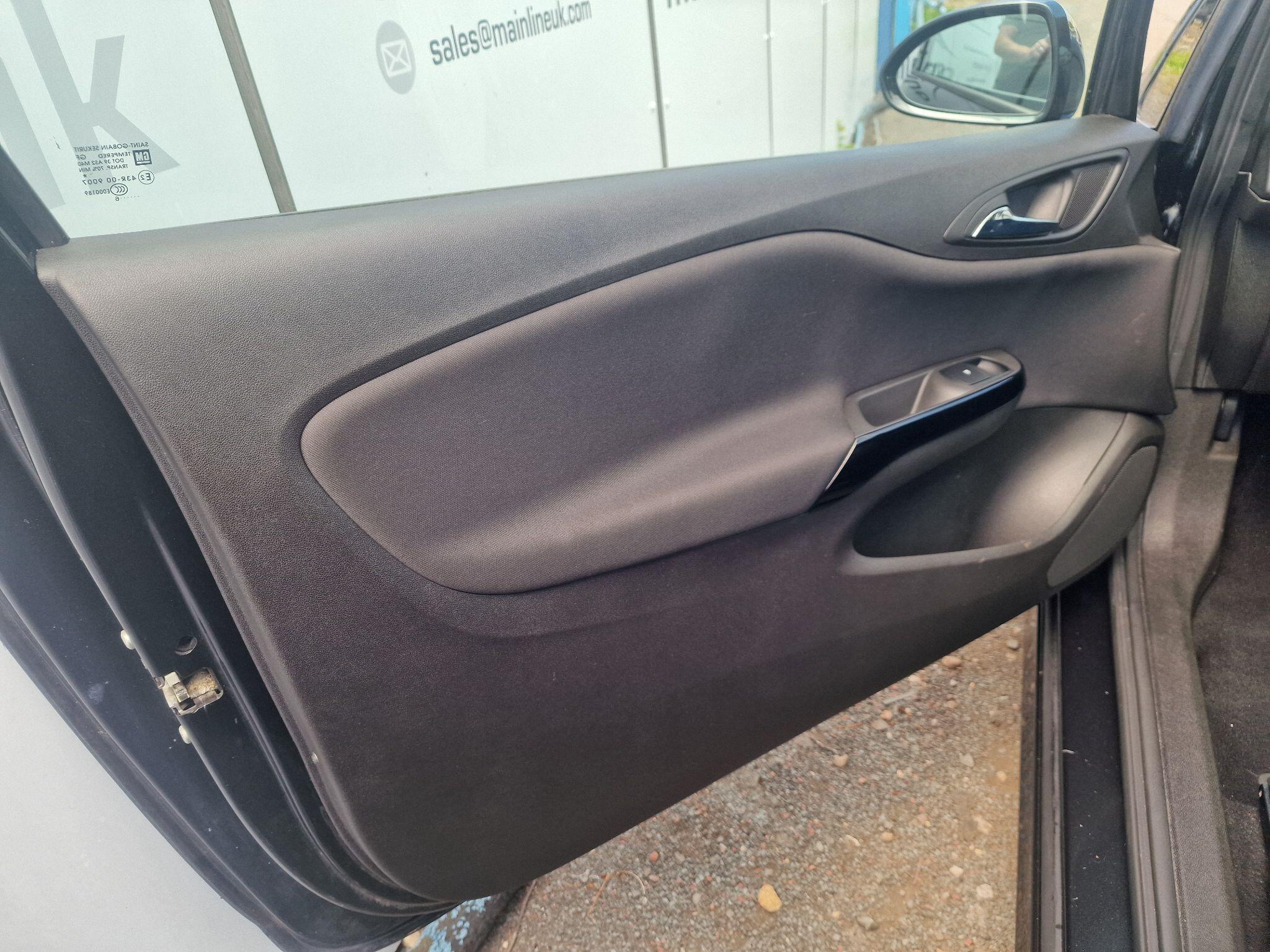 Vauxhall Corsa view 33