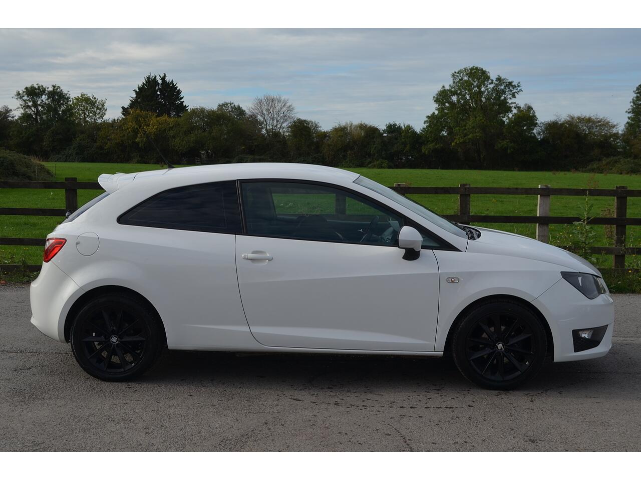 Seat Ibiza view 10