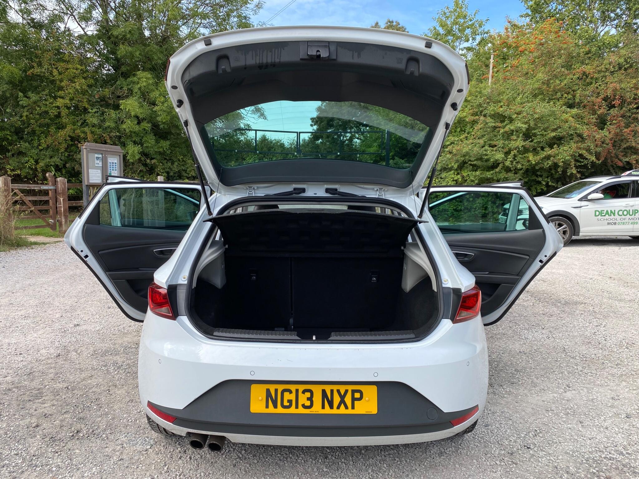 Seat Leon Leon view 13