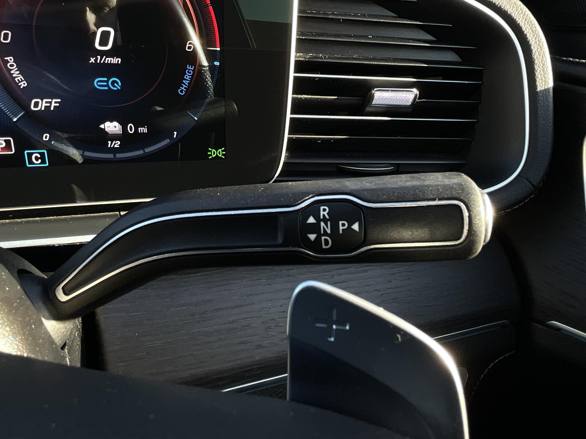 Mercedes-Benz Gle view 31