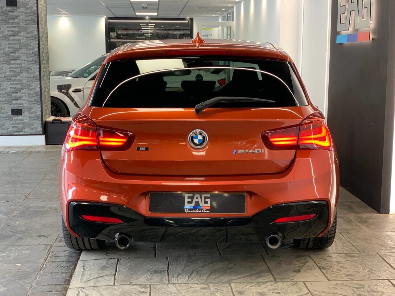 BMW 1 Series view 5