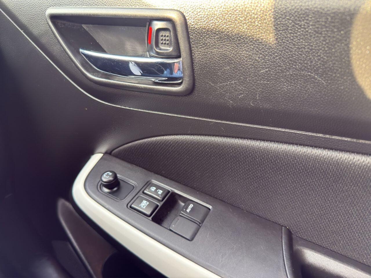 Suzuki Swift view 23