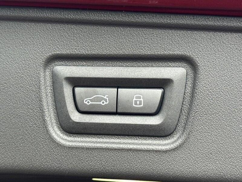 BMW 5 Series view 42