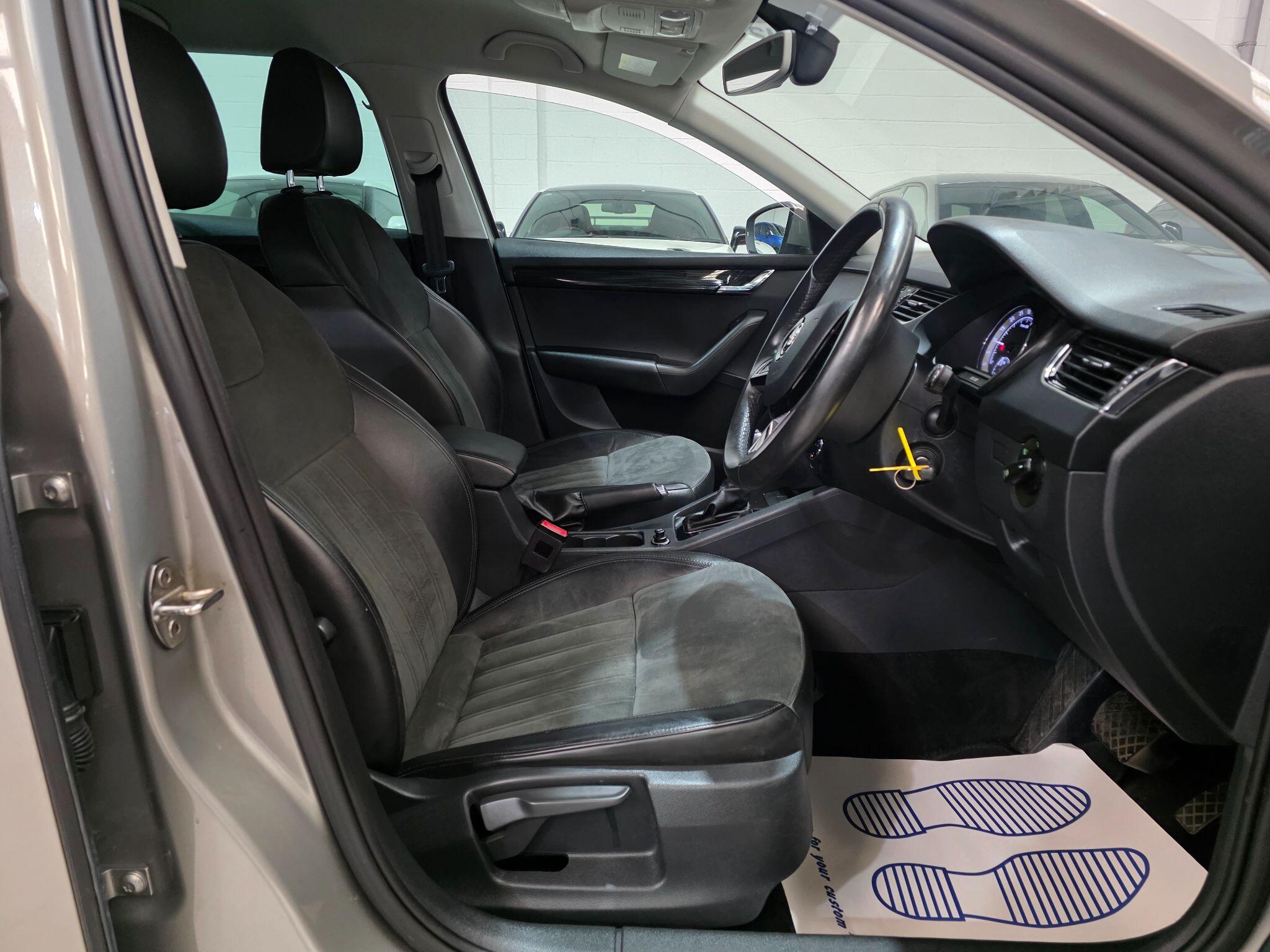 Skoda Octavia view 6