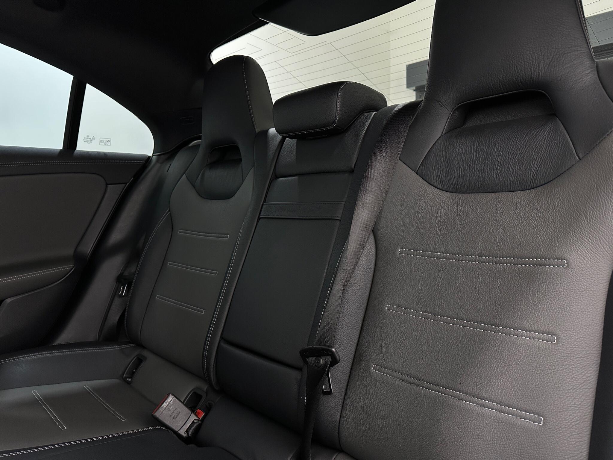 Mercedes-Benz Cla view 41