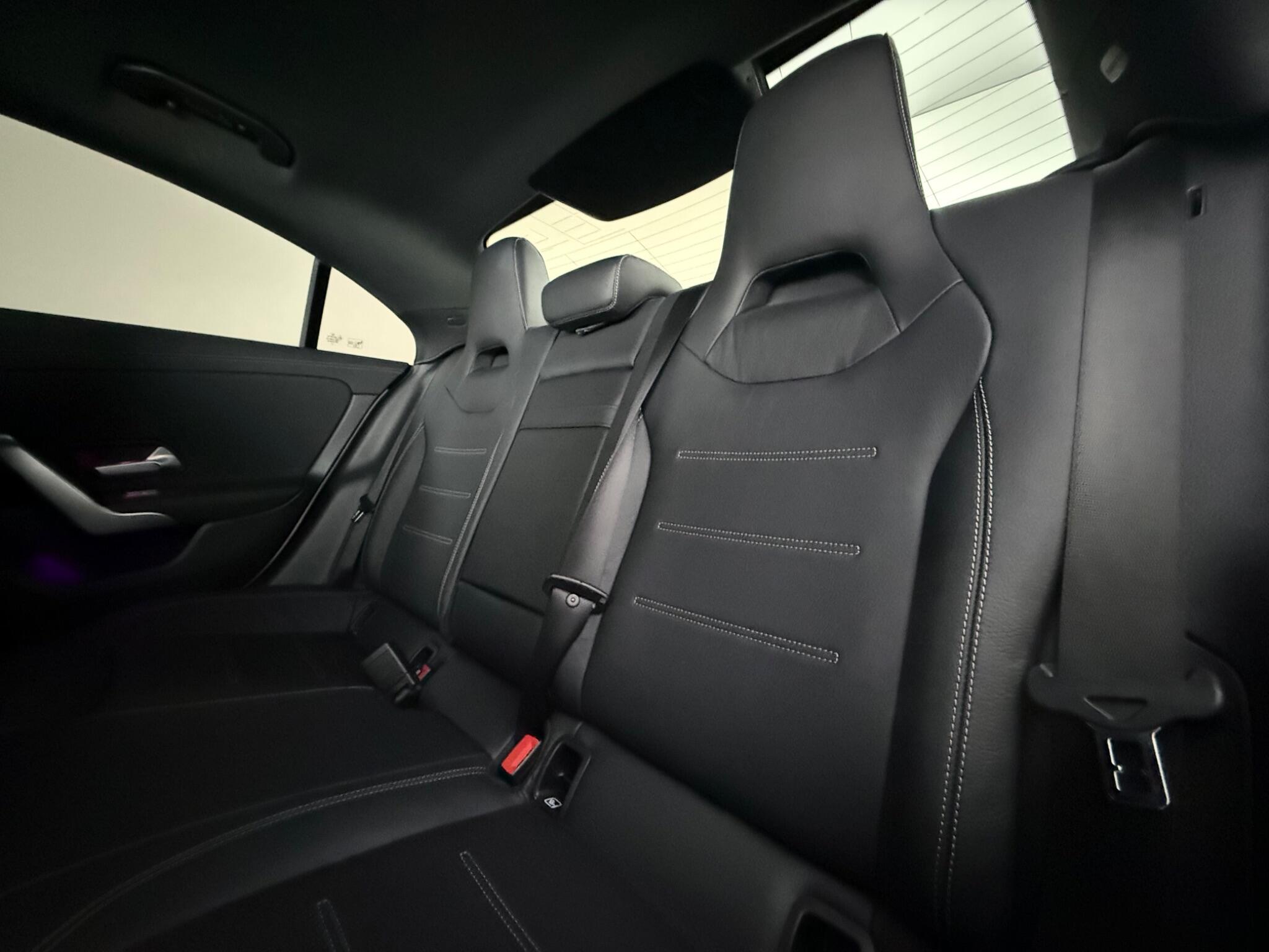 Mercedes-Benz Cla view 35