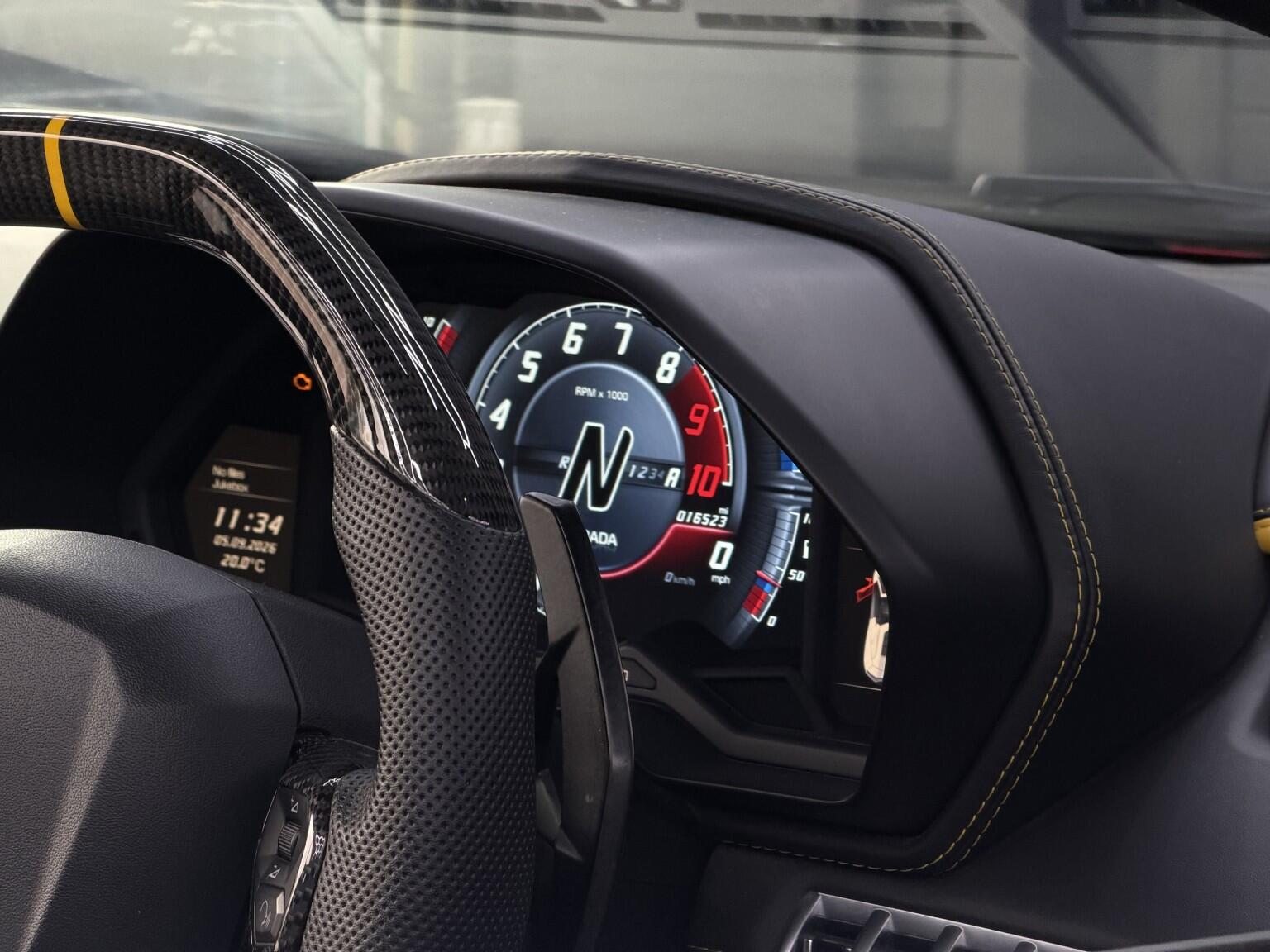 Lamborghini Aventador view 66