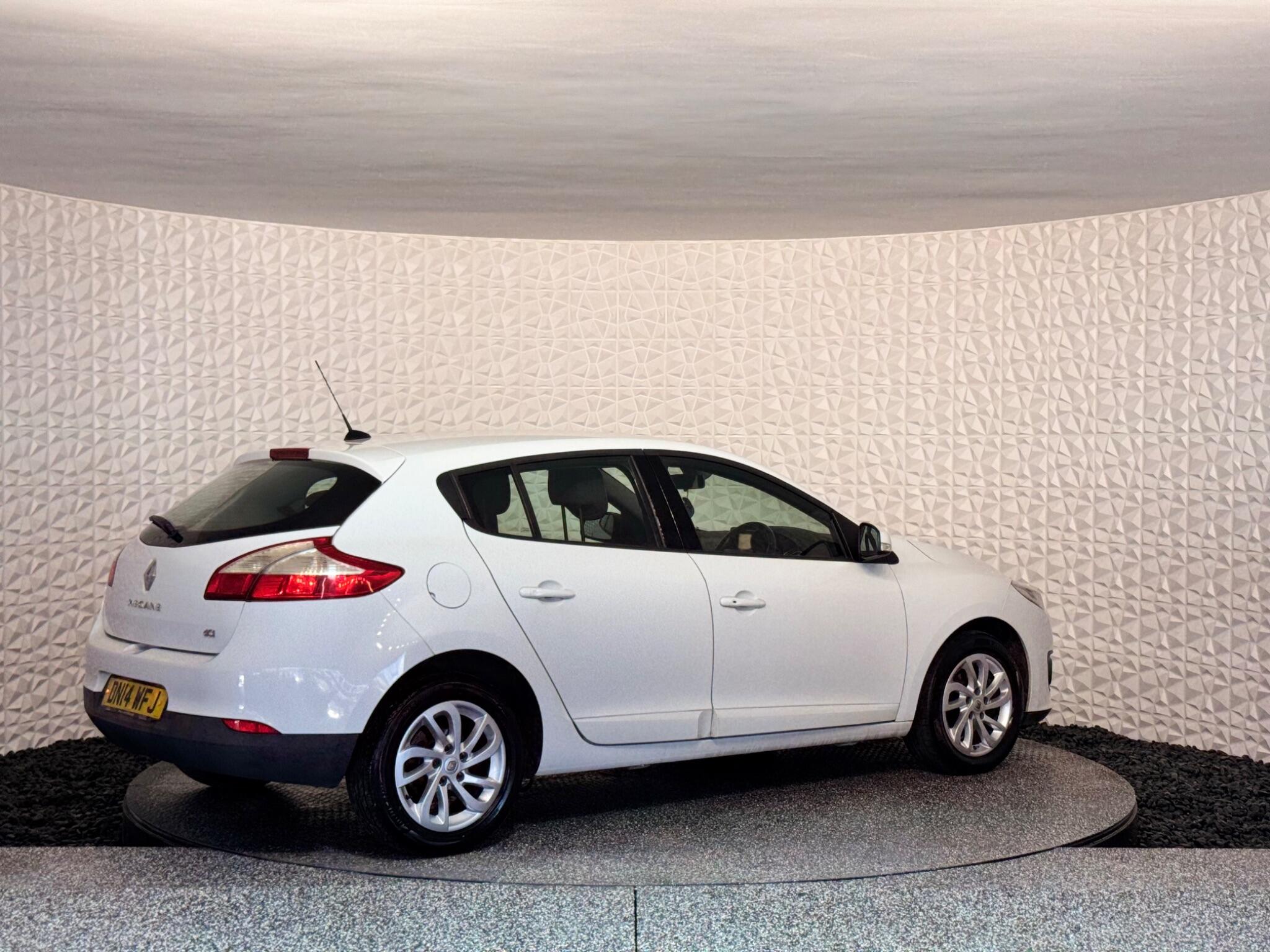 Renault Megane view 8