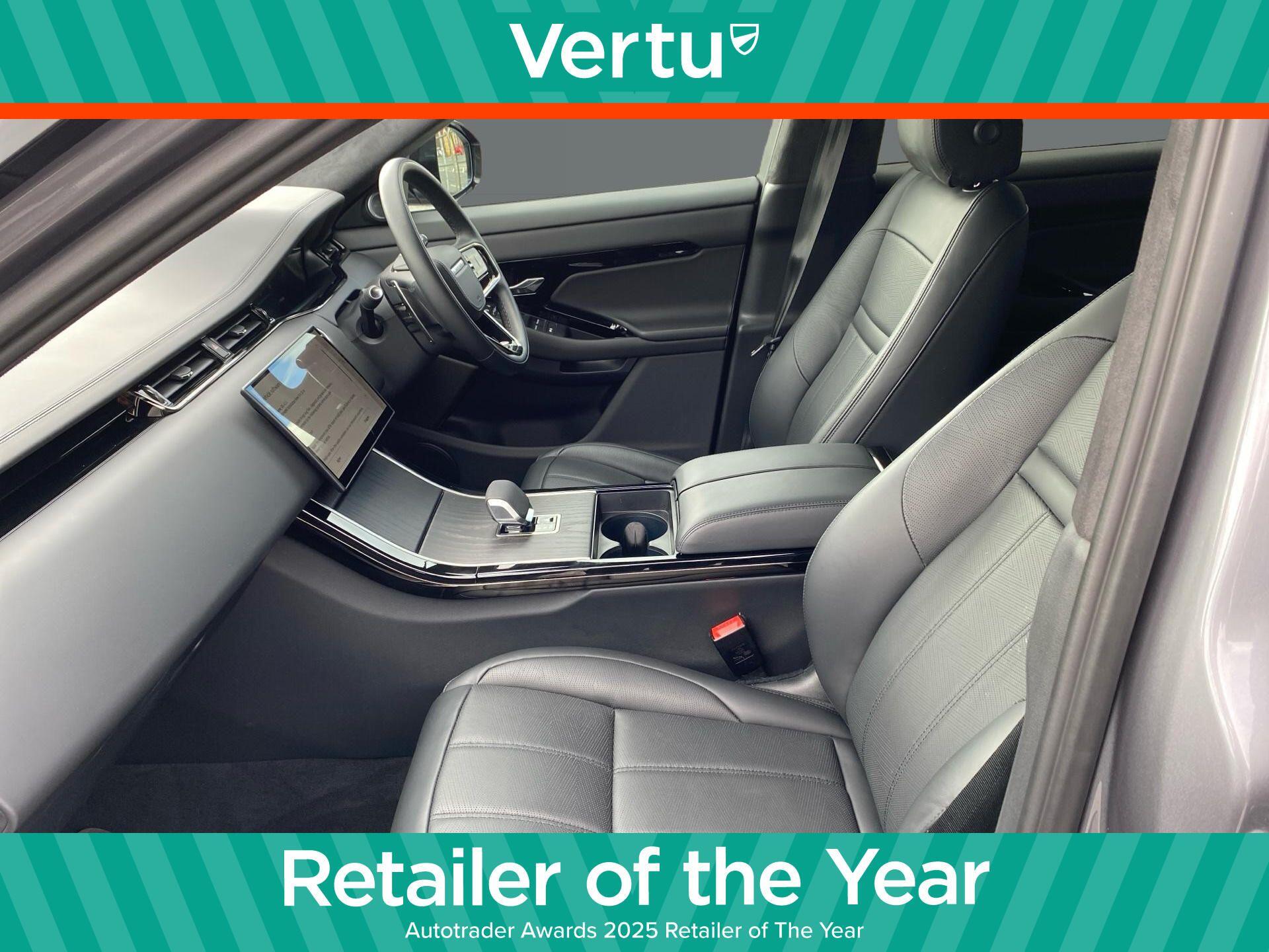 Land Rover Range Rover Evoque view 3