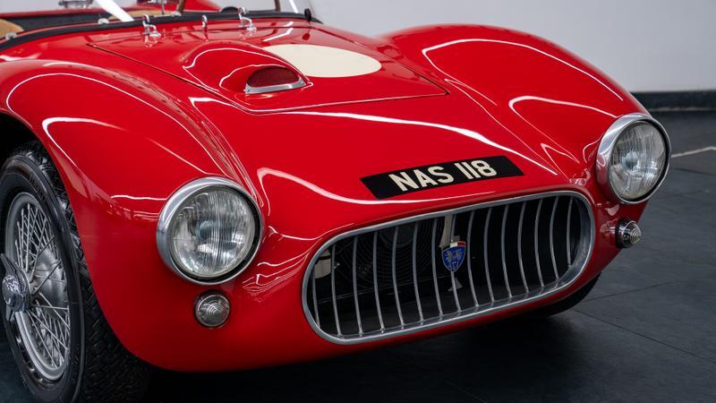 Fiat 1100 view 9