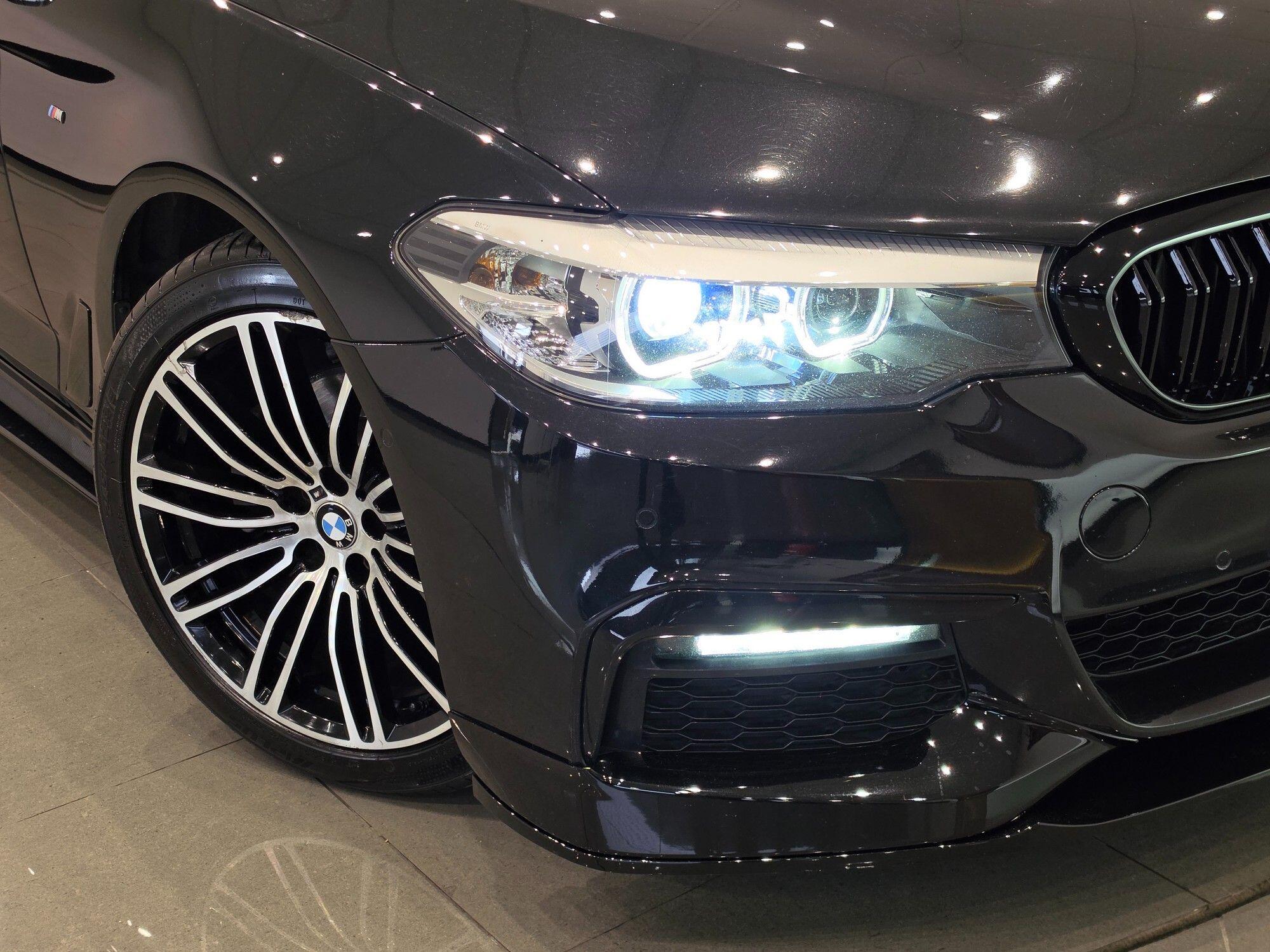 BMW 5 Series view 83