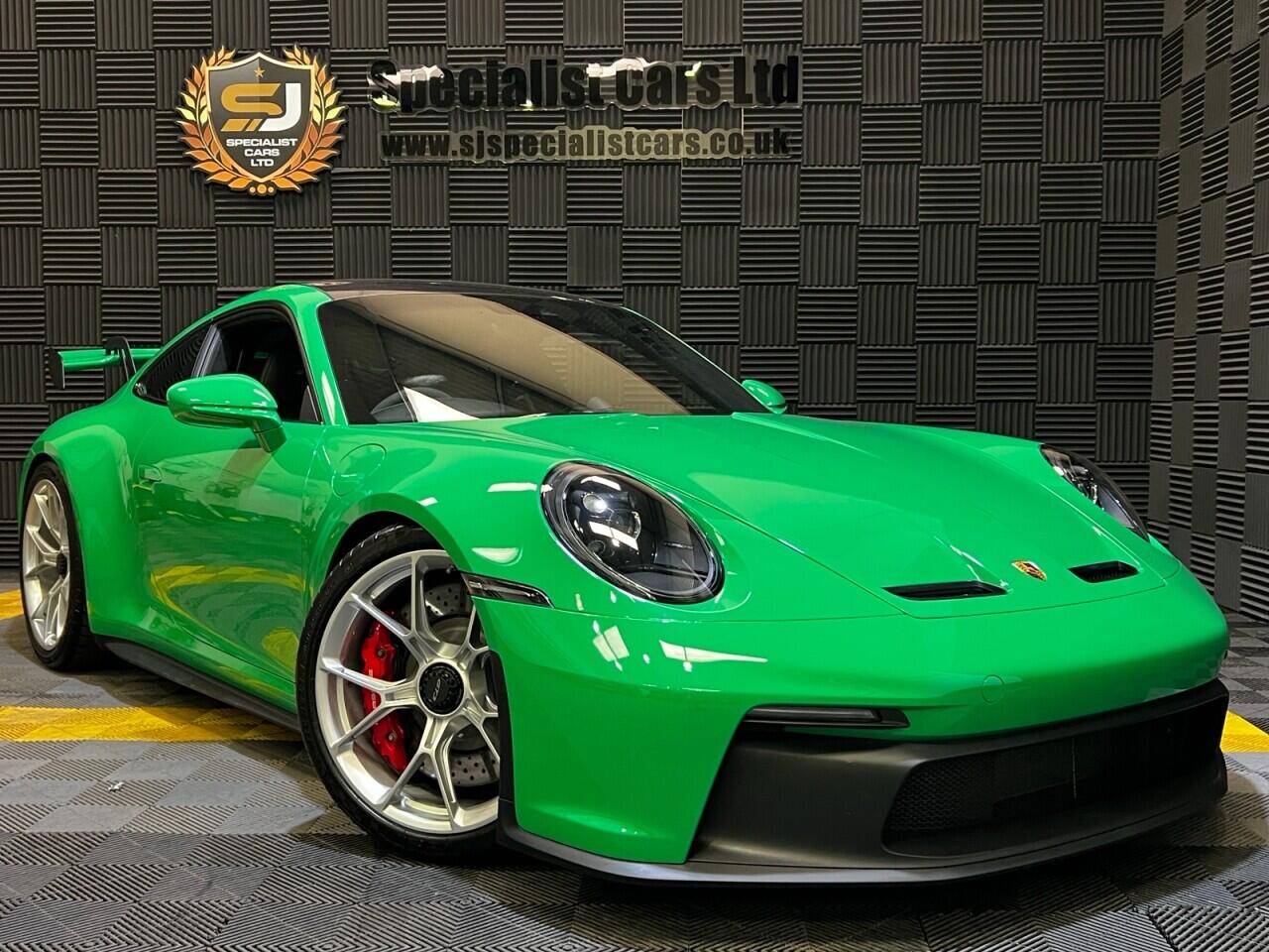 Porsche 911 main image
