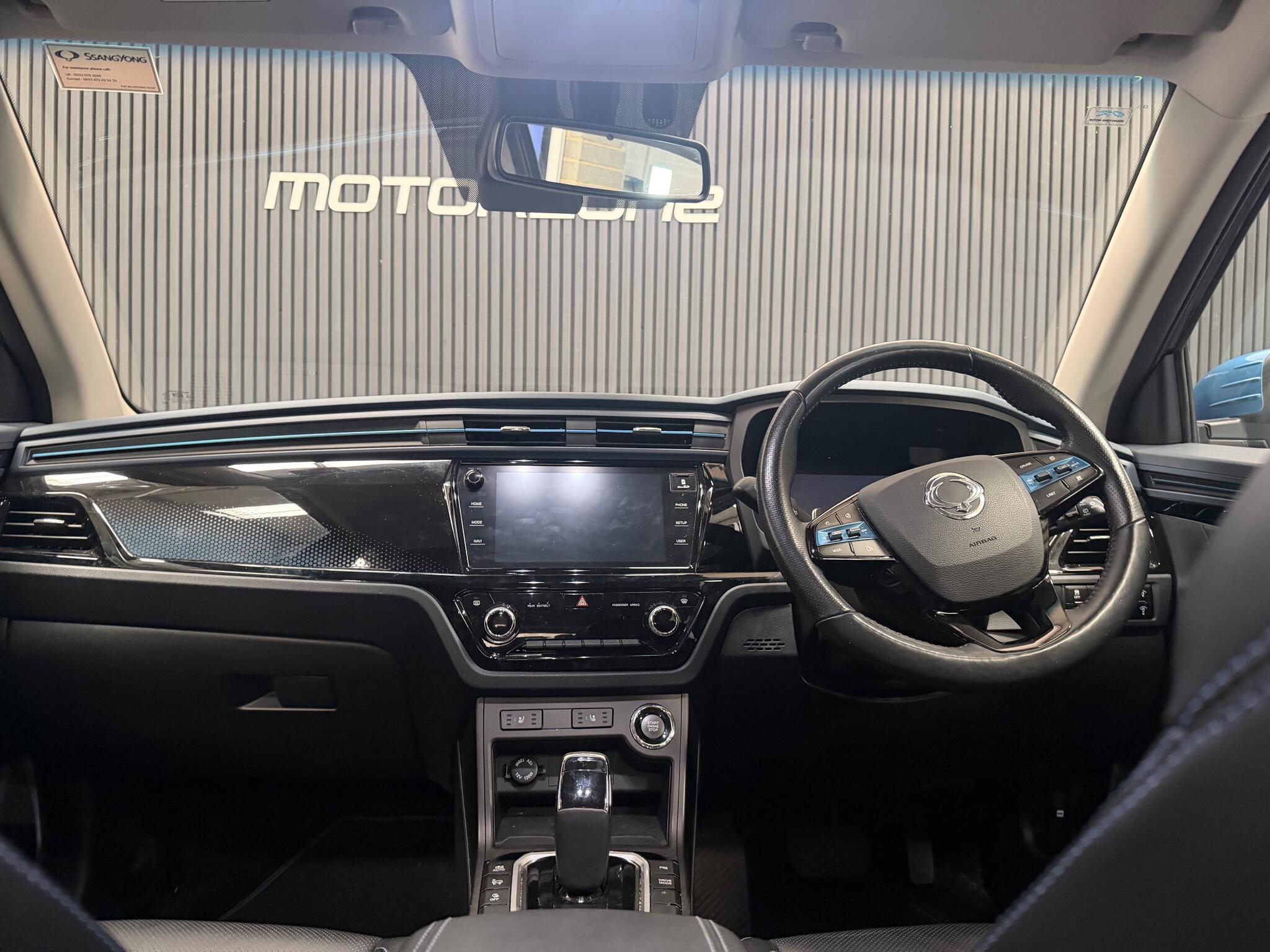 KGM Korando E-Motion view 5