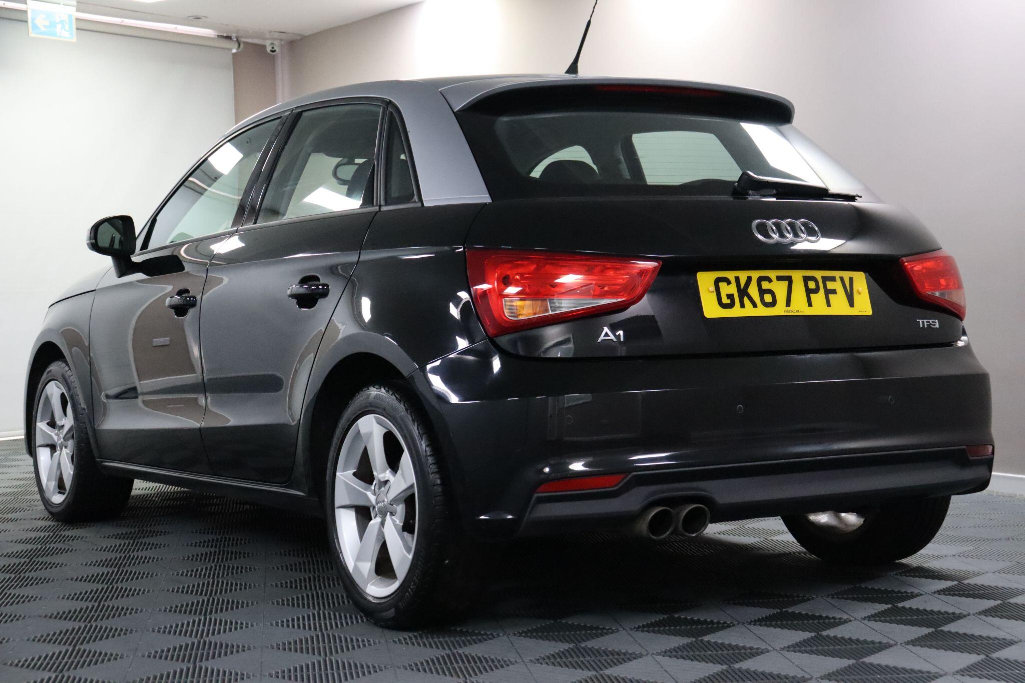 Audi A1 view 21