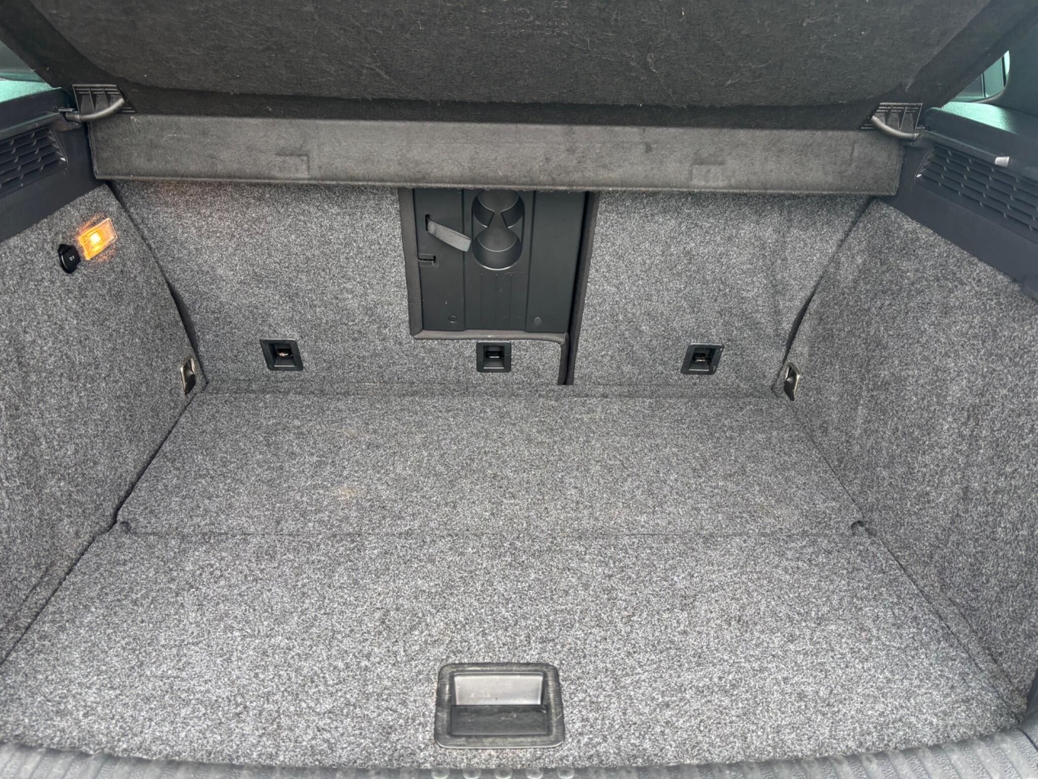 Volkswagen Tiguan view 30