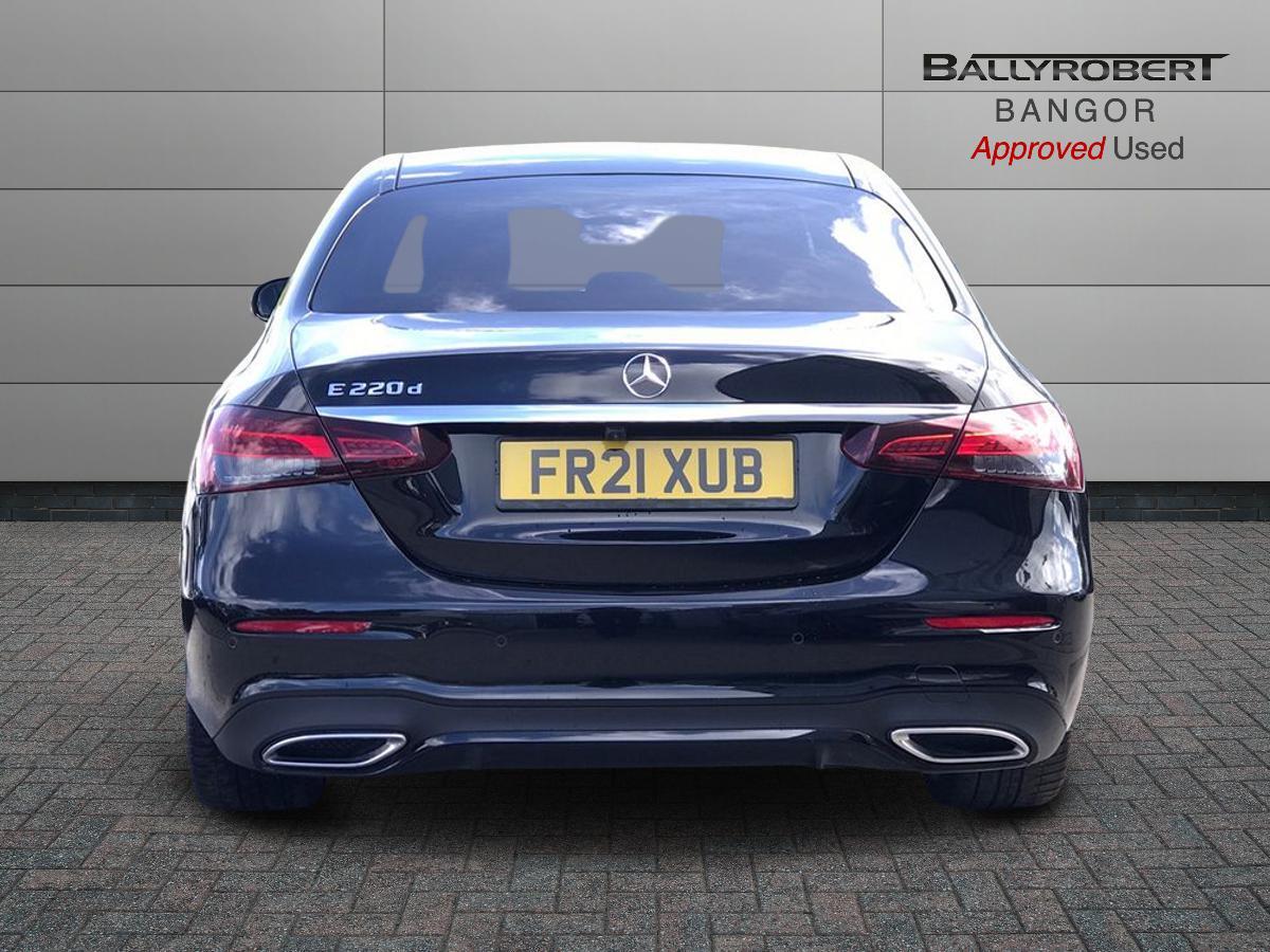 Mercedes-Benz E-Class view 11