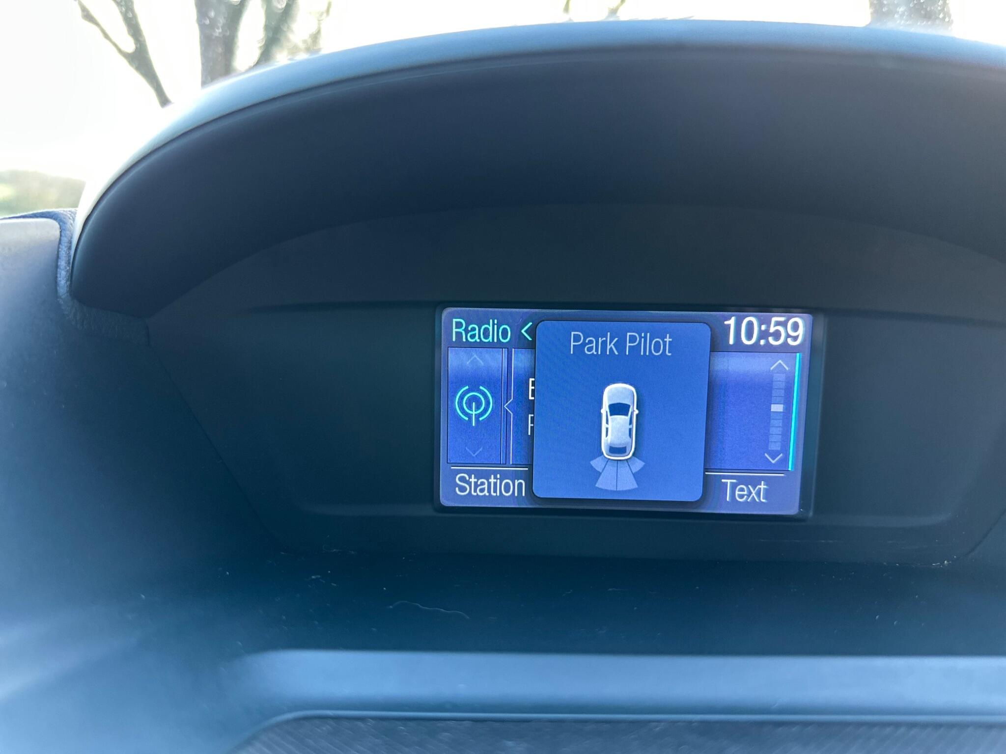 2013 Ford C-Max 1.6 TDCi Titanium Euro 5 5dr • 109,000 miles image 26