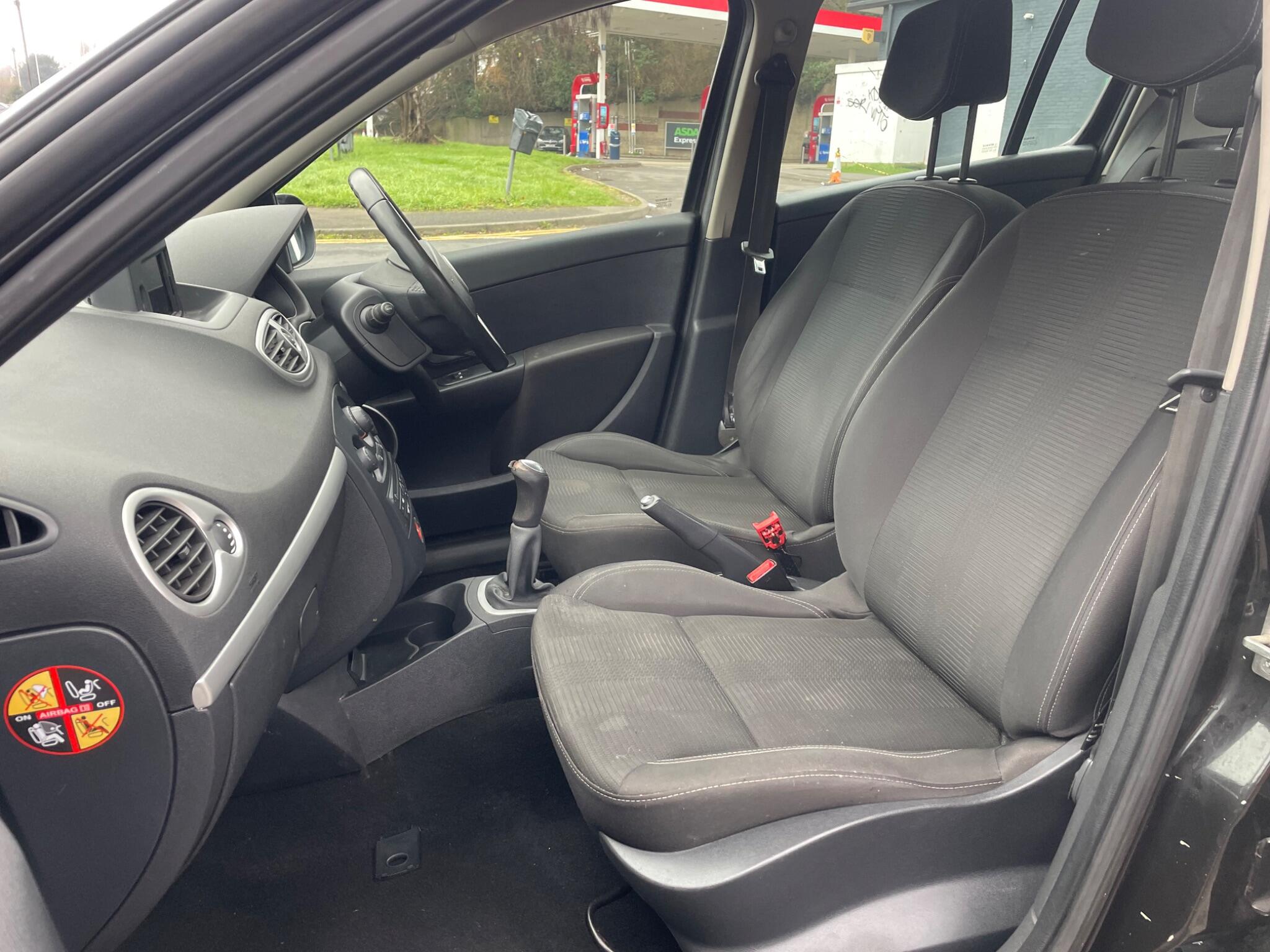 2011 Renault Clio image 60