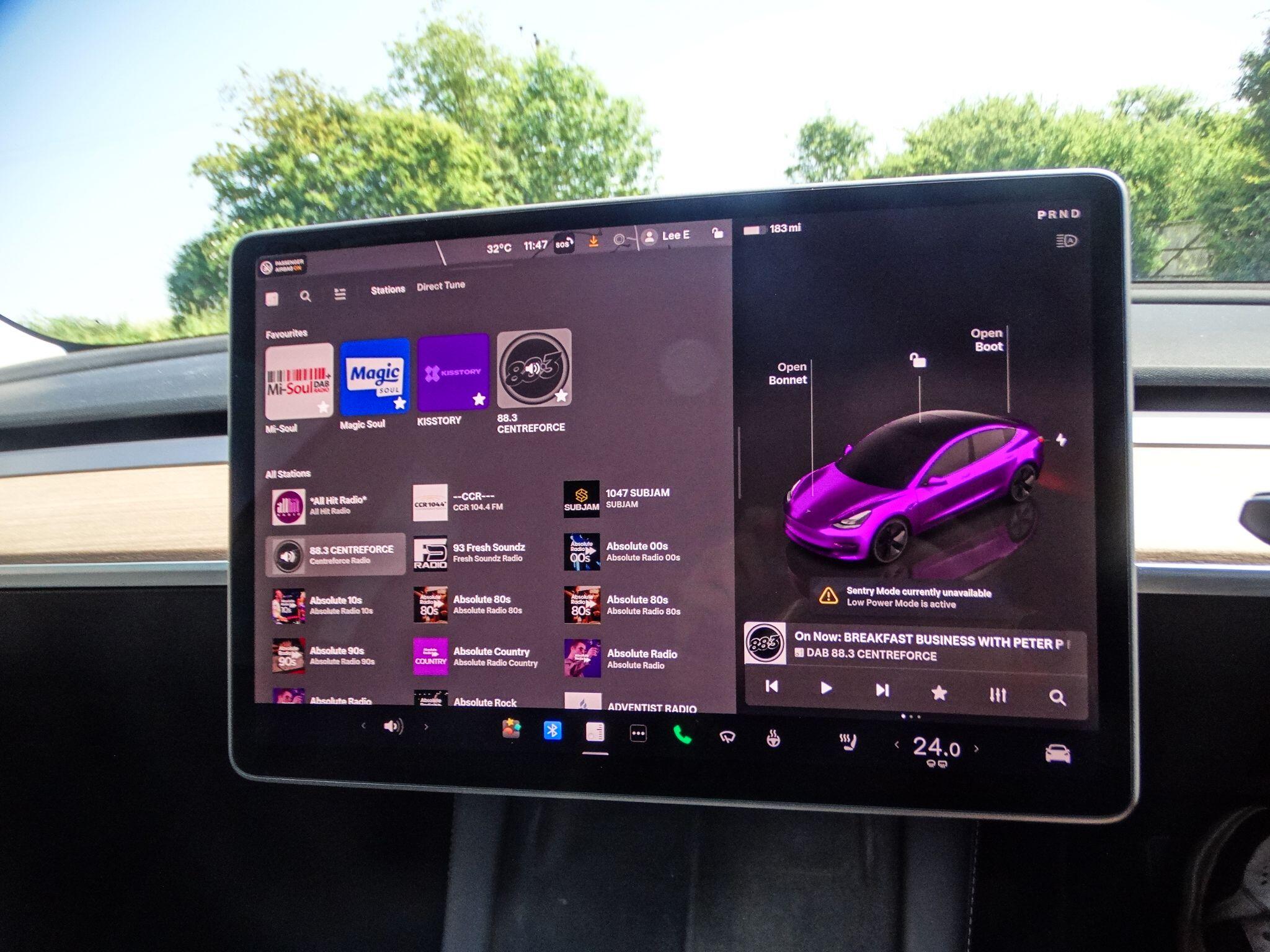 Tesla Model 3 view 25