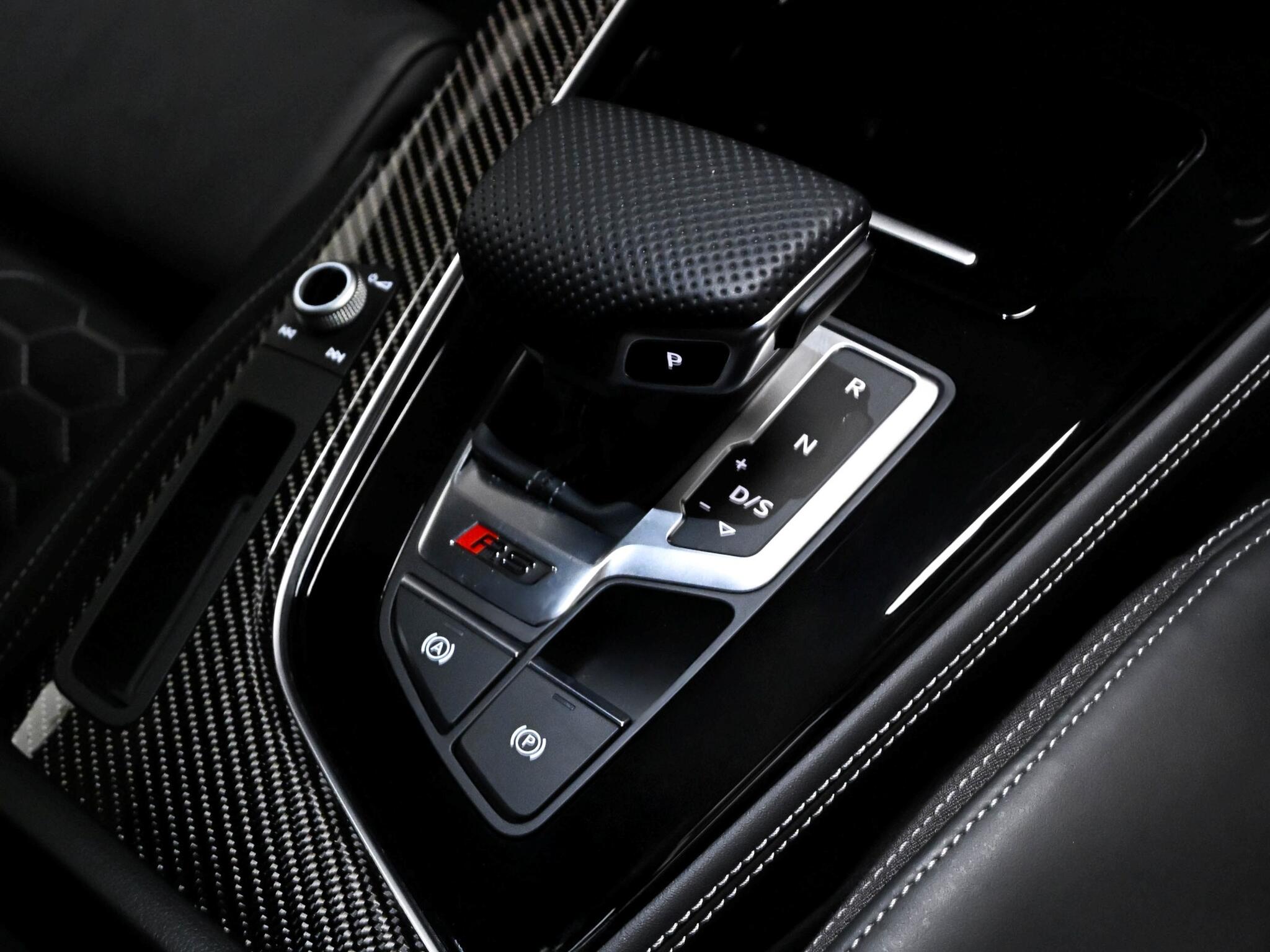 Audi RS5 view 12