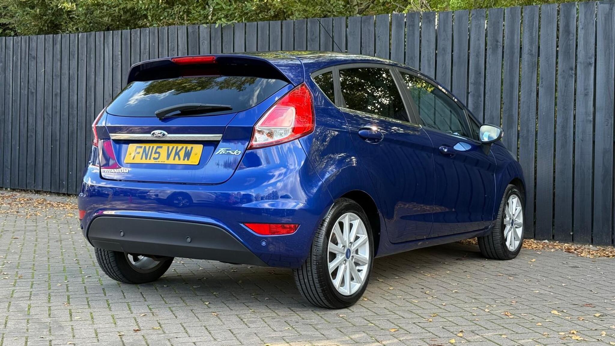 Ford Fiesta view 10
