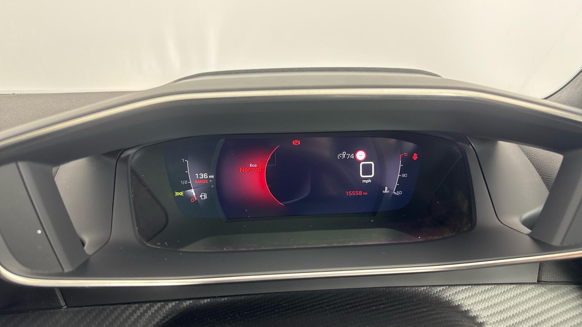 Peugeot 2008 view 38