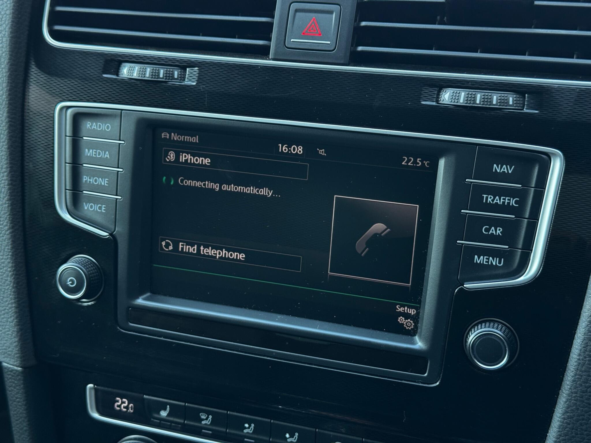 Volkswagen Golf view 38