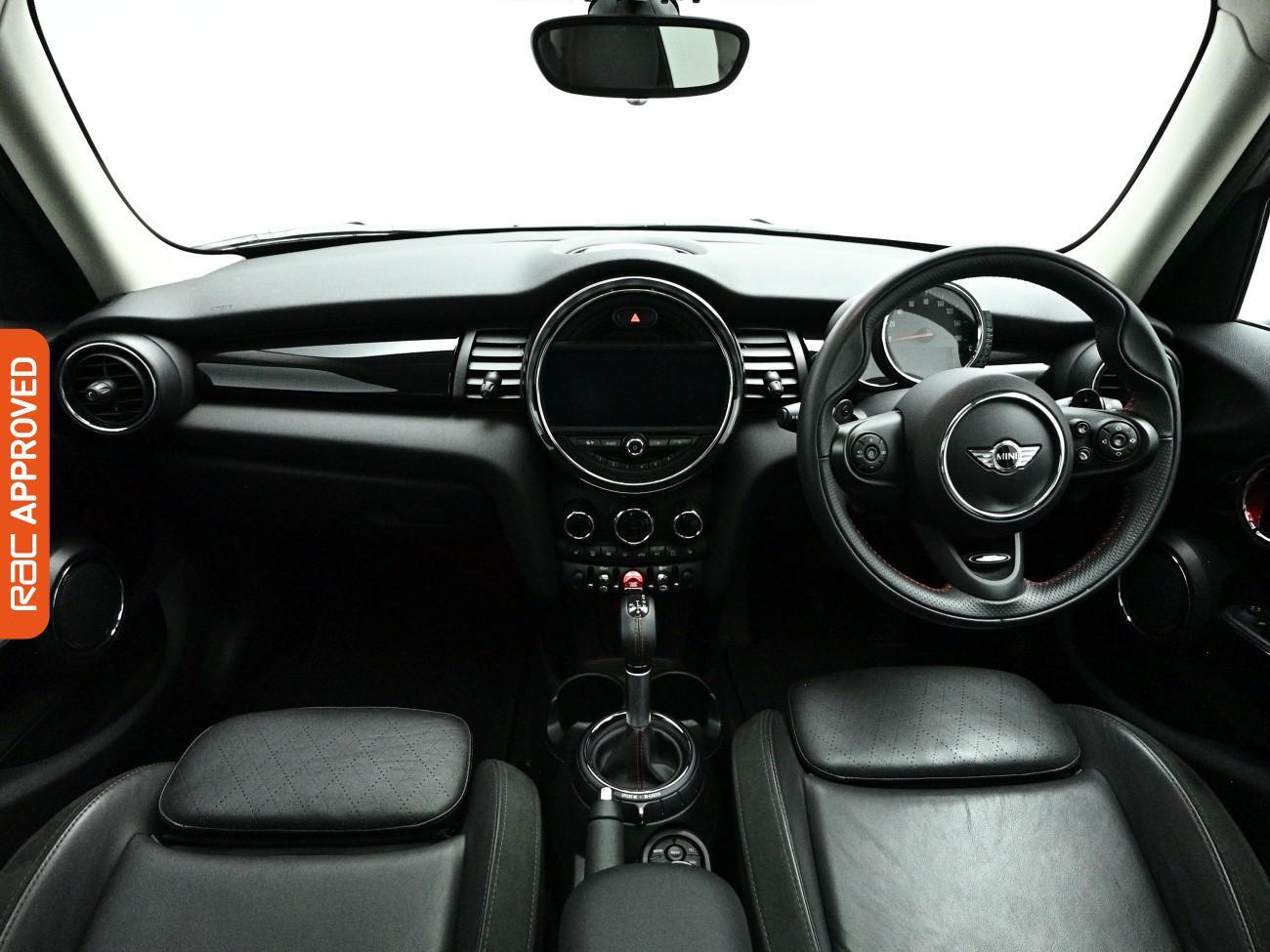 Mini Hatch view 2