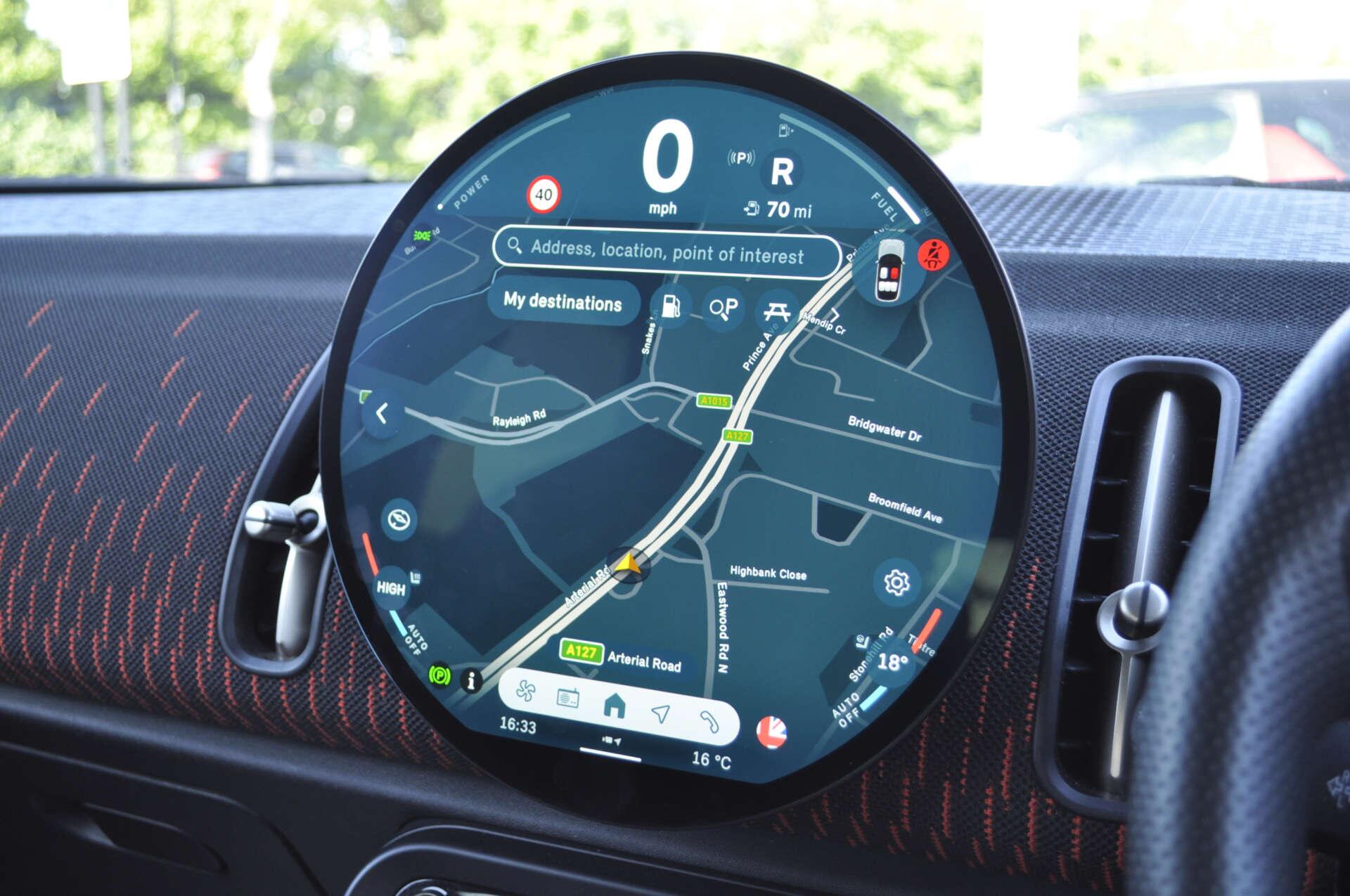 Mini Countryman view 16