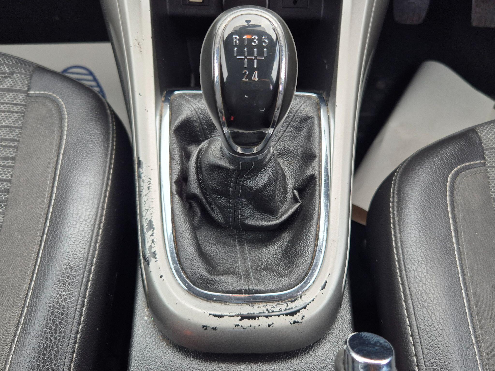 Vauxhall Astra view 16